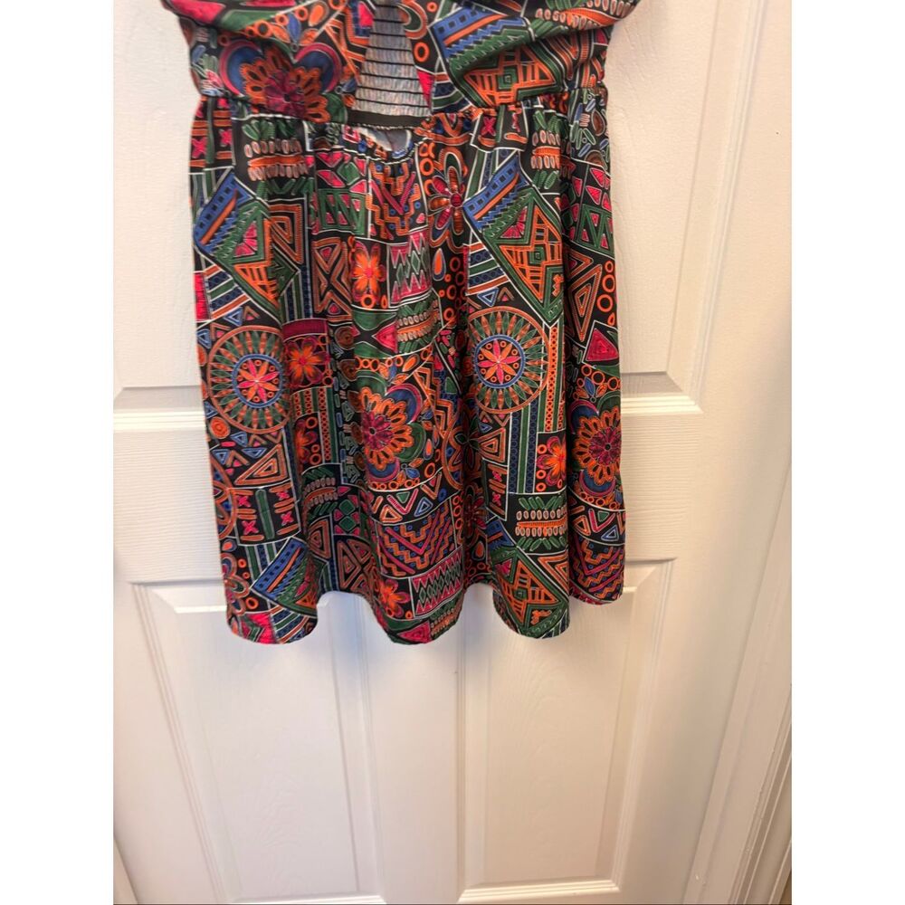 Cute Cut Put Patterned Summer Dress - Picture 3 of 6